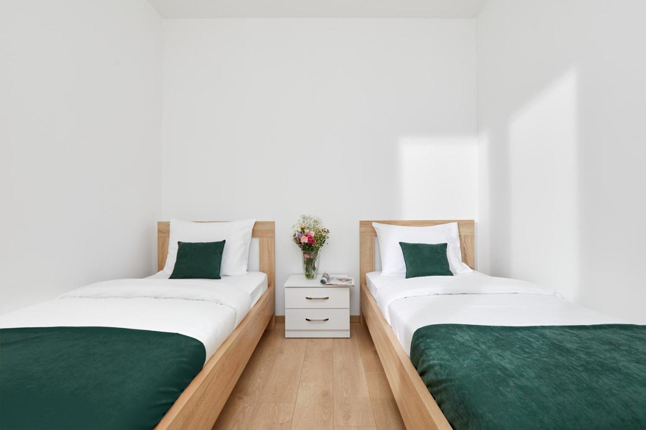 Peaceful Sunhill Apartments Kotor Bagian luar foto